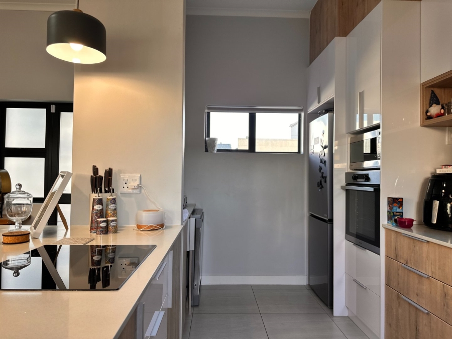 3 Bedroom Property for Sale in Sandown Western Cape